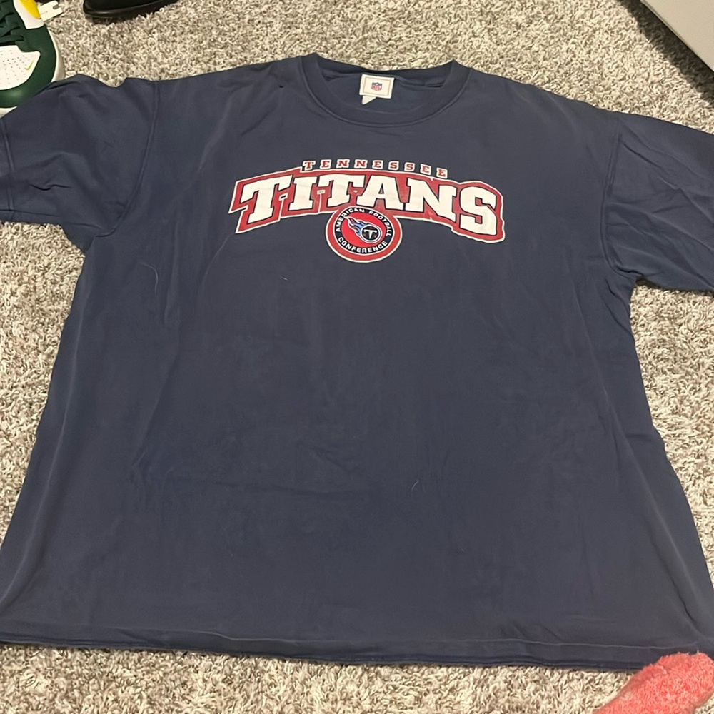 Vintage Tennessee Titans football tshirt
